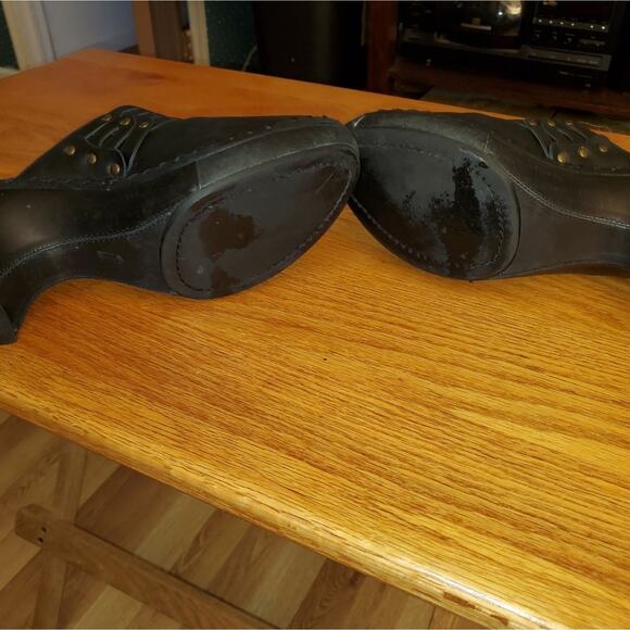 FRYE BLACK LEATHER DECOR CLOGS - Picture 10 of 11